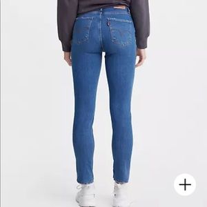 Levi high rise skinny jeans